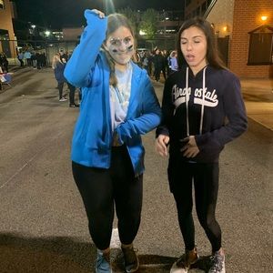 Meet your Posher, Emma